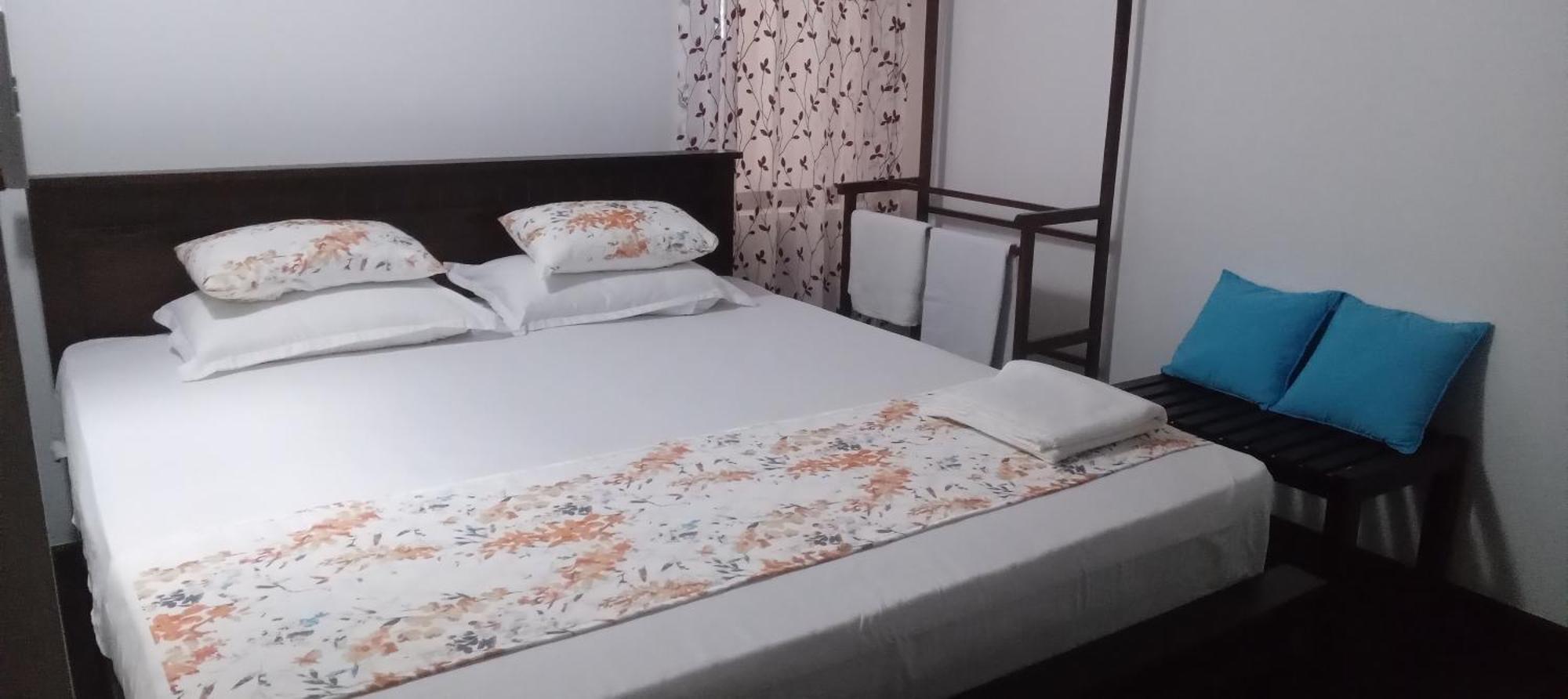 Bliss Lake, Holiday Bungalow, Thissawewa أنرادابورام المظهر الخارجي الصورة